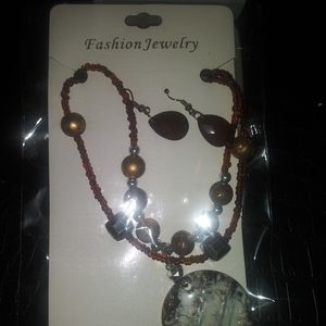 Women fashion jewelry